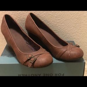 Brown wedges